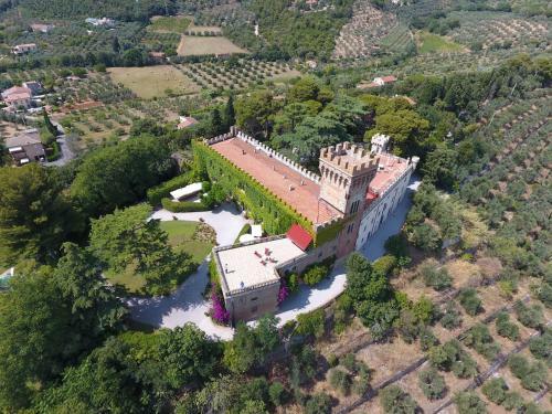 Campiglia Marittima Chateau Sleeps 20 Pool Air Con
