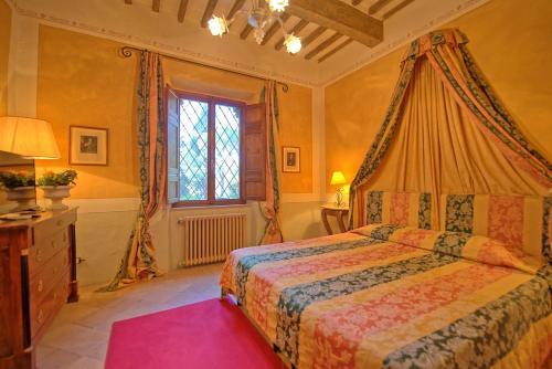 Campiglia Marittima Chateau Sleeps 20 Pool Air Con