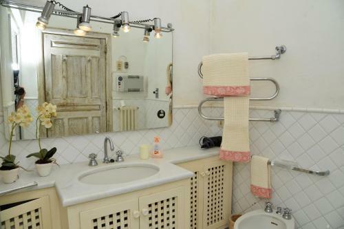 Villa Mondo Suites