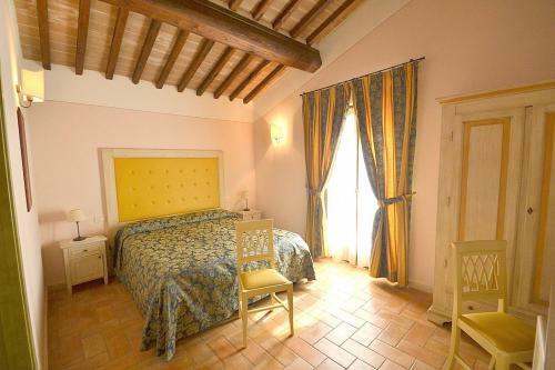 Casole D'elsa Villa Sleeps 4 Pool Air Con Wifi