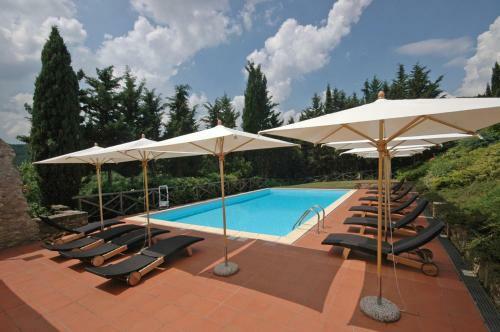 Castellina In Chianti Apartment Sleeps 6