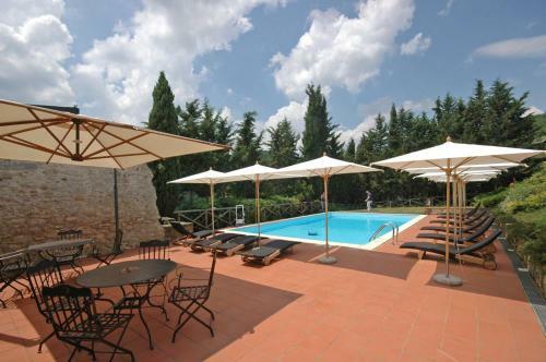 Castellina In Chianti Apartment Sleeps 6
