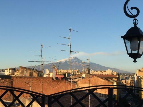Apartamento Casa Felice Nel Centro Storico, Tra Etna E Mare