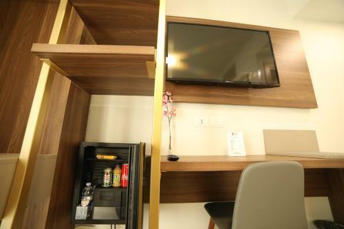 8room Hotel