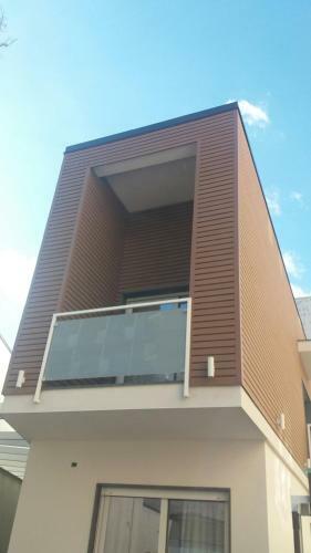 8room Hotel