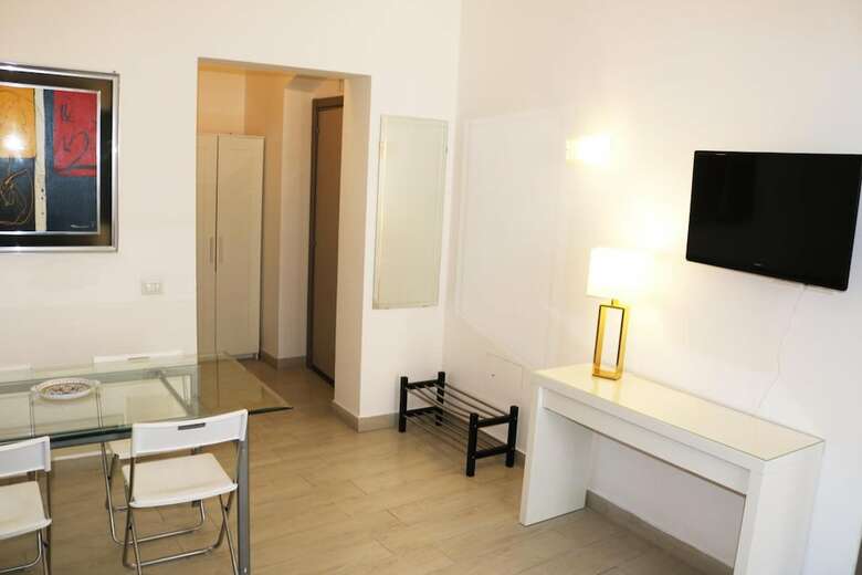 Hostal Preluna Central Palace