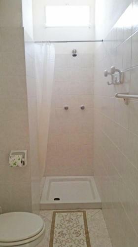 Hostal Meubl� Ambassador