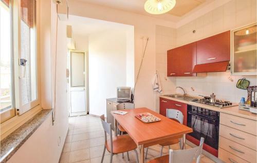 Four-bedroom Holiday Home In Cava D'aliga