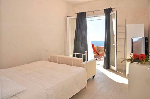Cava D'aliga Villa Sleeps 16 Pool Air Con Wifi