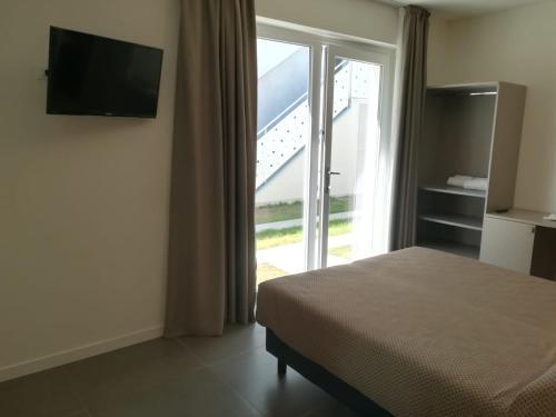 Hostal Garda Guest House