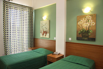 Crown Inn Hotel