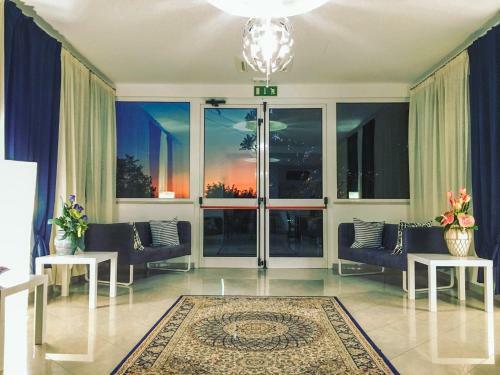 Hotel Infinity