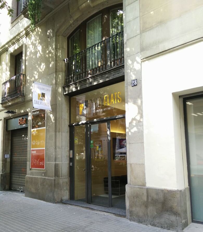 Dailyflats Apartments - Villarroel Centre