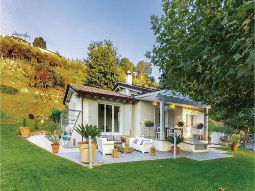 Four-bedroom Holiday Home In Camaiore -lu-