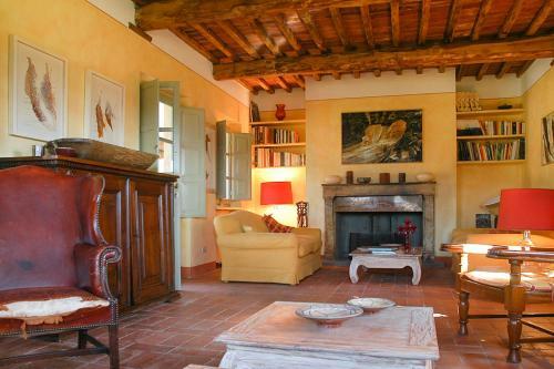 Piano Di Conca Villa Sleeps 10 Pool Air Con Wifi