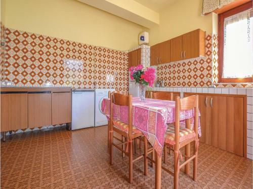 Three-bedroom Holiday Home In Zafferana Etnea