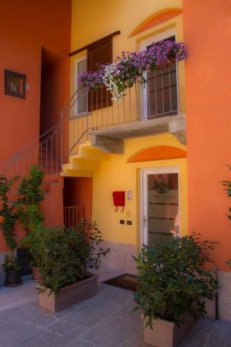 Hostal Belsorrisovarese