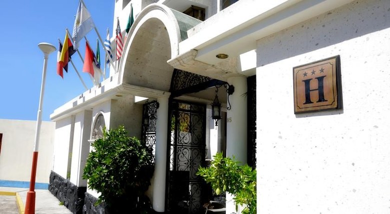 Hotel Natura Inn