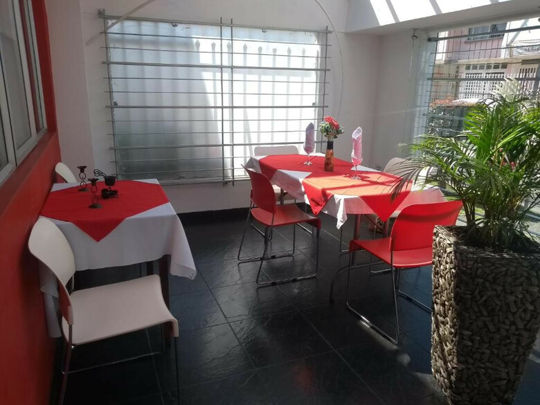 Hotel Corferias Inn