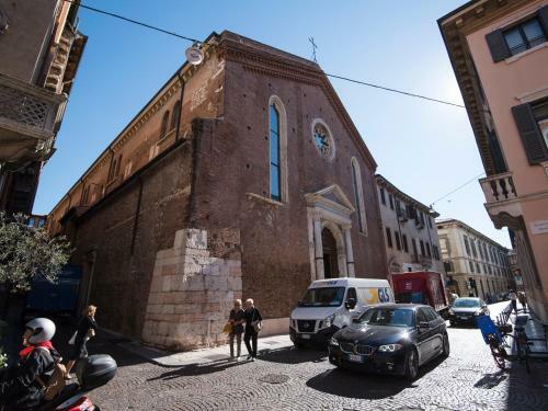 Hostal Rentroom Verona - Italianflat