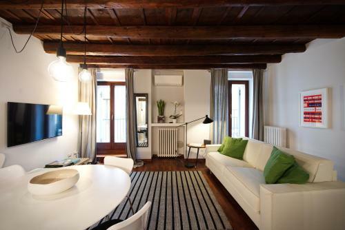 Santa Cecilia Apartment