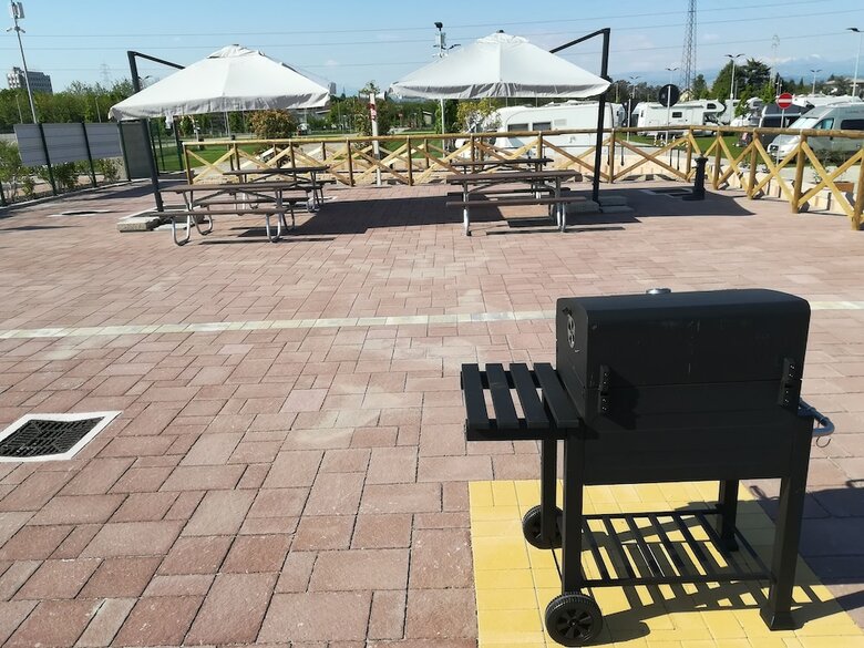 Camping Verona Village