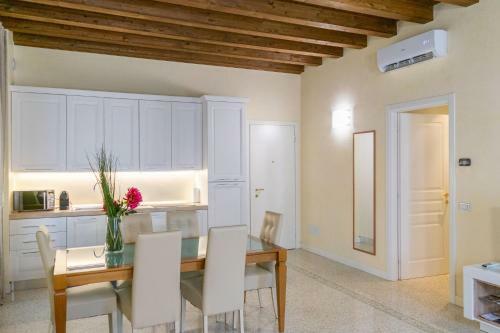 Hostal Juliet House