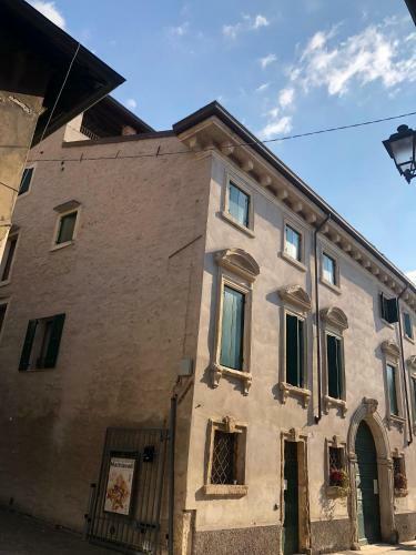 Bed & Breakfast Pietra Di Verona Residenza