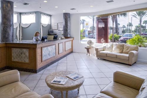Hotel The Cove On Ormond Beach