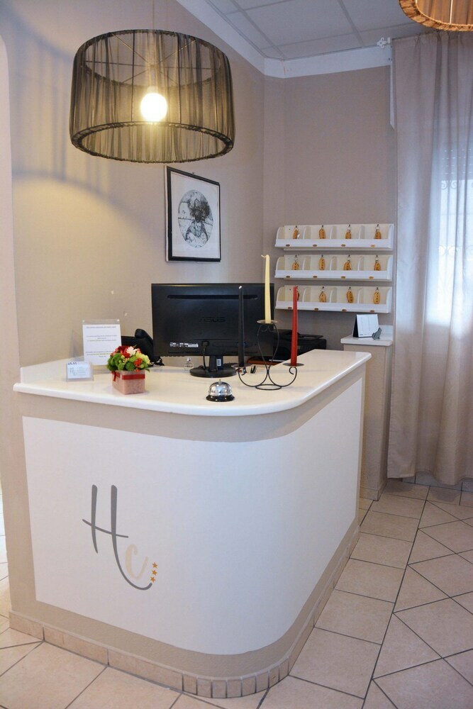 City Hotel