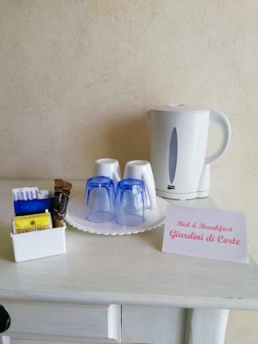 Bed & Breakfast Giardini Di Corte