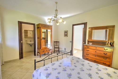 Trecastagni Villa Sleeps 16 Pool Air Con Wifi