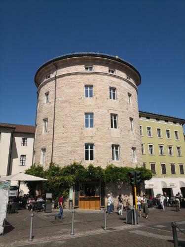 Hostal Torrione Trento