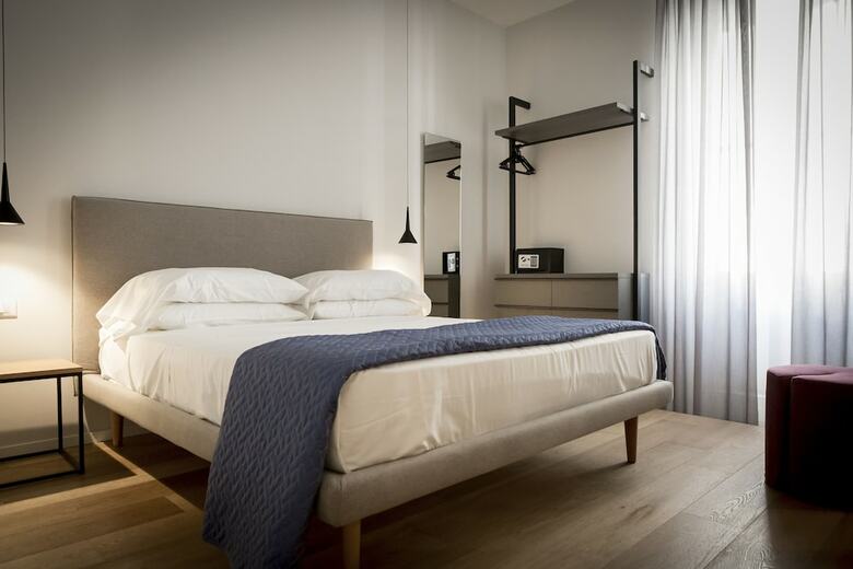 Hotel Trieste 411