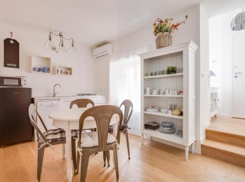 Roma Xxl: Combination Of 3 Apartments