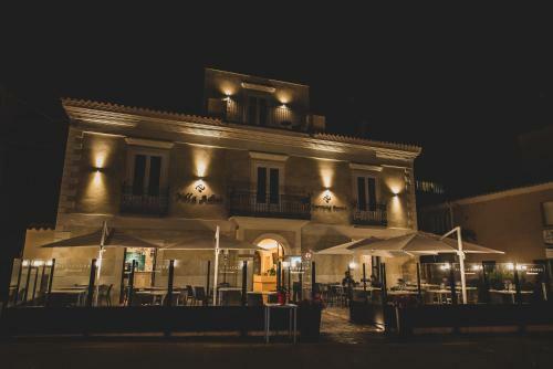Hostal Villa Adua