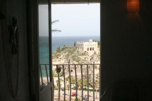 Apartamento Al Corallone A Picco Sul Mare