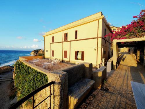 Hostal Sant'antonio Accommodation