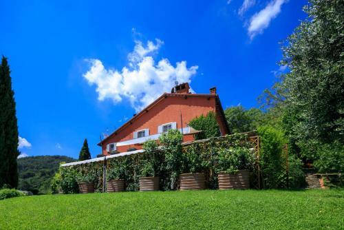 Troghi Villa Sleeps 8 Pool Air Con Wifi