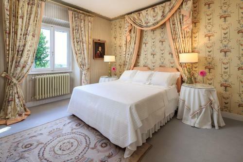 Troghi Villa Sleeps 8 Pool Air Con Wifi