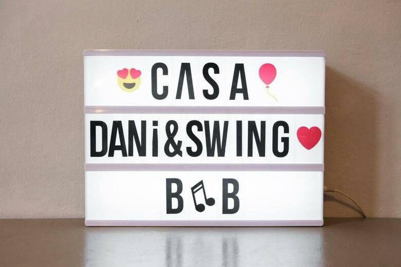 Casa Dani&swing Bed&books