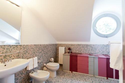 Stresa Villa Sleeps 10 Pool Air Con Wifi