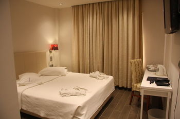 Piraeus Dream Hotel