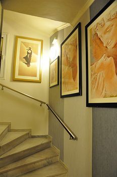 Piraeus Dream Hotel