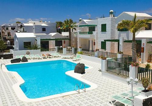 Apartamentos Las Acacias