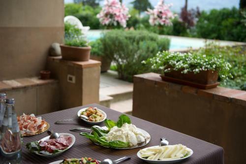 Terranuova Bracciolini Villa Sleeps 12 Pool Air Con