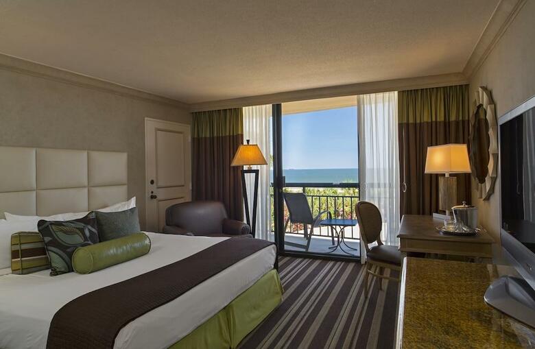 Hotel The San Luis Resort Spa & Conference Center
