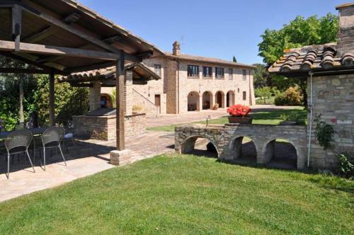Almone Villa Sleeps 14