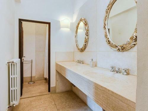 Serravalle Pistoiese Villa Sleeps 18 Pool Wifi
