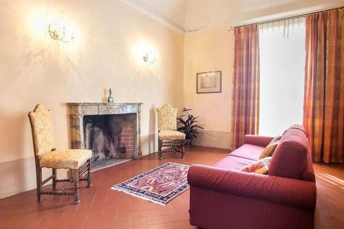 Serravalle Pistoiese Villa Sleeps 18 Pool Wifi